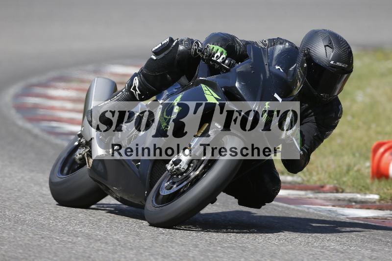 /Archiv-2025/05 14.04.2025 Plüss Moto Sport ADR/Freies Fahren/122